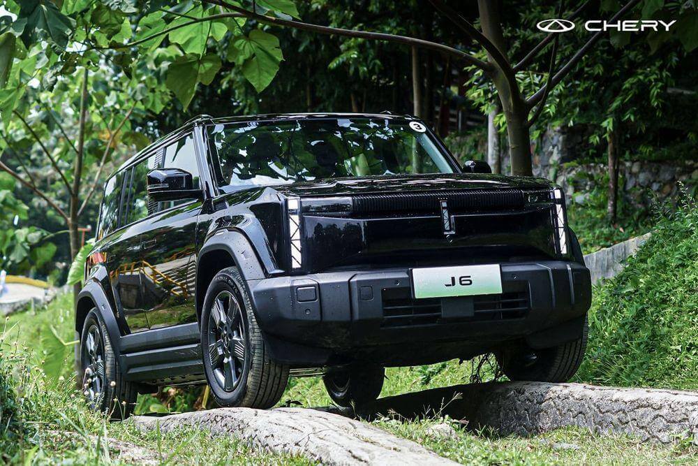 Why the J6 is the Perfect Choice for a City-to-Nature Lifestyle